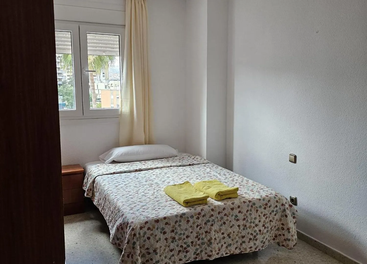홈스테이 Preciosa Habitacion Centro Malaga Enfrente El Corte Ingles Estacion De Tren Y Metro La Mejor Zona De Malaga Casco Antiguo